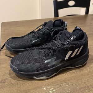 Used adidas Dame 8 Basketball Shoes